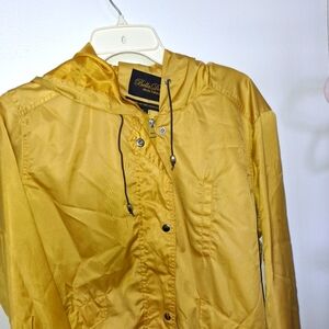 Utility Jacket in Vibrant Mustard Yellow with Hood and Water-Resistant Material